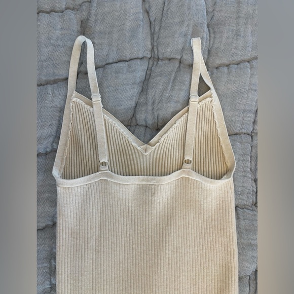 SOLD - Aritzia Waltz dress Birch 🤍 - Picture 7 of 11